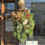 お店のスワッグ新しくなりました♪